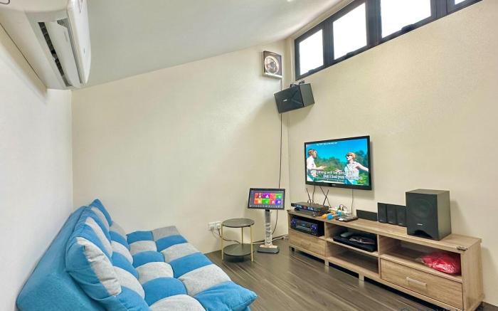 NEW Mount Austin Landed•4BR/11Pax/KTV/Mahjong/BBQ