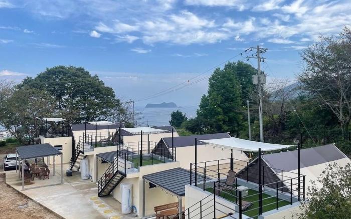 Namhae Siseon Glamping Pension