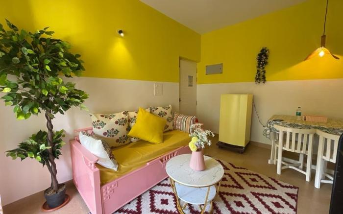 Radiant Retreat-Aesthetic 1BHK in Arpora