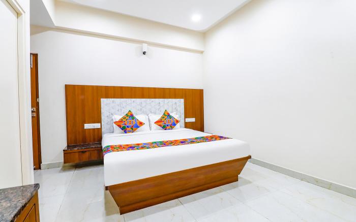 FabHotel Sathya Comforts - Nr. Commercial Street