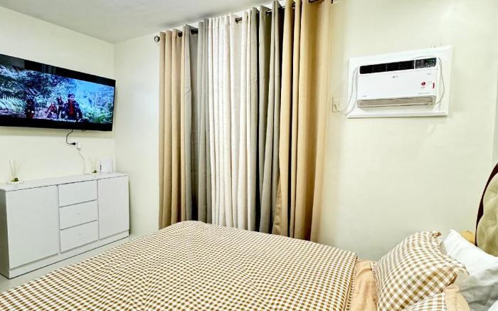 Bamboo Bay Community with Free wifi, pool and gym