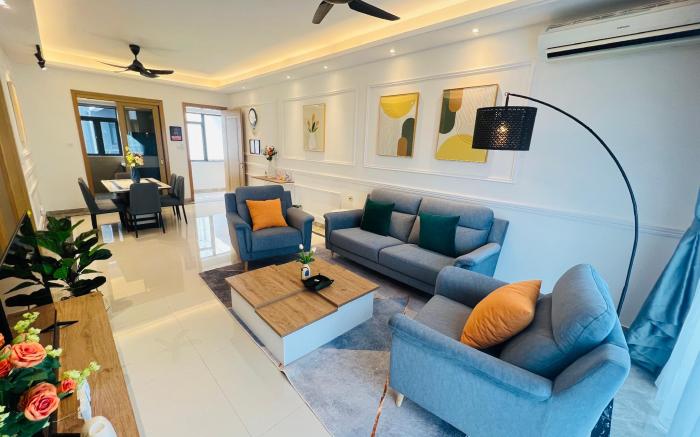 City Slicker 3BR unit R&F Princess Cove by ANJU