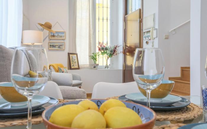 CASA AMORES - Cosy flat in the centre of Seville with free Wifi