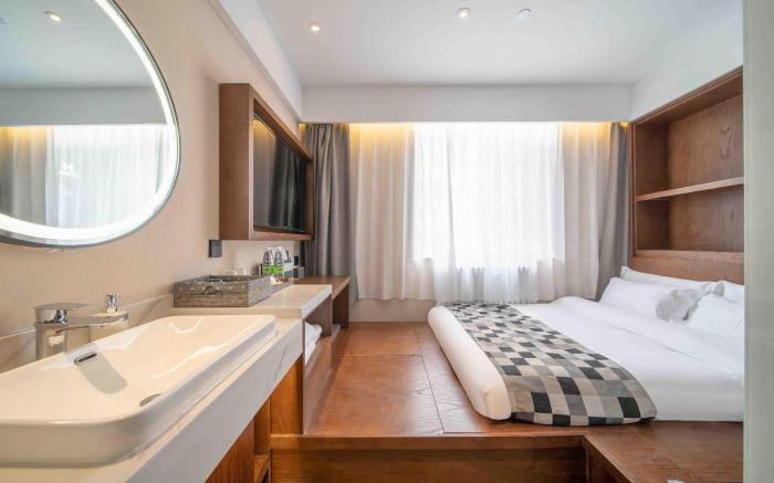 MEHOOD Hotel Jinan Quancheng Square Baotu Spring