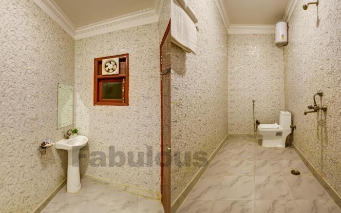 Hotel Fabulous - Delhi International Airport