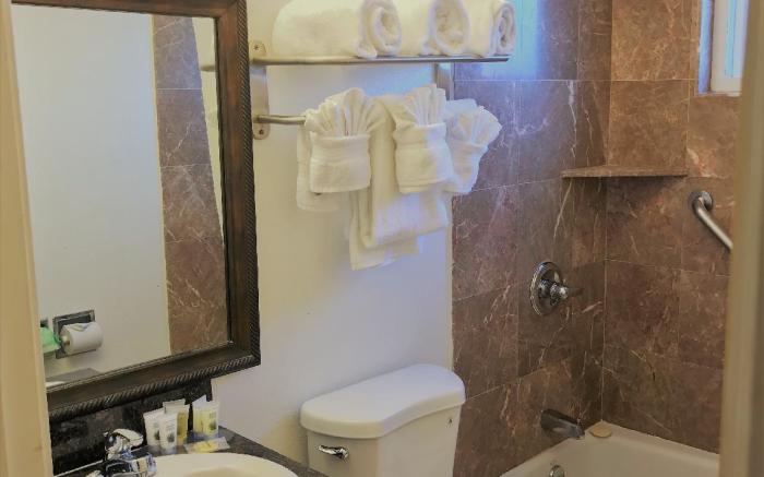 The Stargazer Inn and Suites