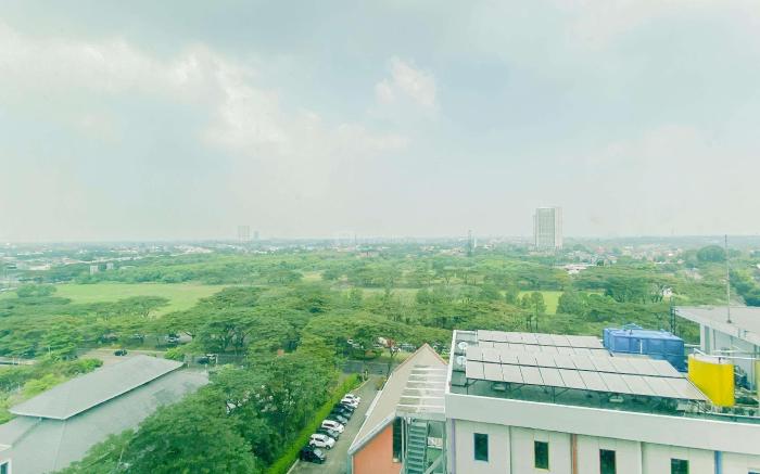 Modern Look 1BR at Tree Park City BSD By Travelio