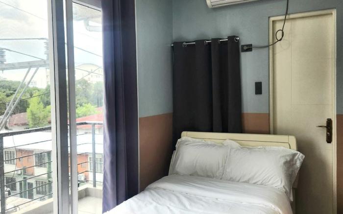 Qingqing Hotel Pasay Manila near MOA