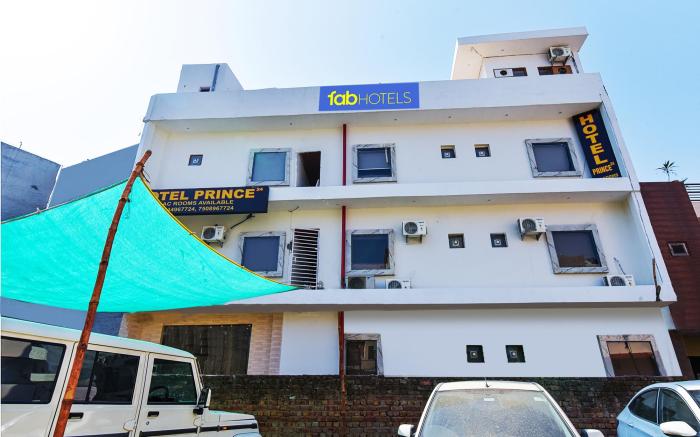 FabHotel Prince 24