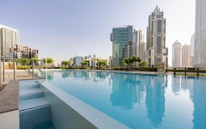 OYO HOME 1350 Premium 1-bed Apt Burj Crown