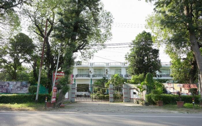 Anupam Resort