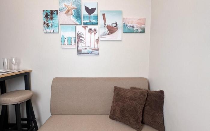 Casa De Roxas Condo 2BR , 3beds near NAIA Airport