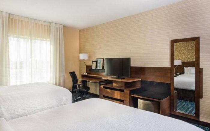 Fairfield Inn & Suites Dayton