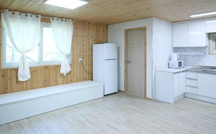 Anheung Port quiet accommodation No.B