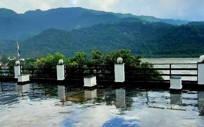Meeram Ganga- A Boutique Stay By The Ganges!
