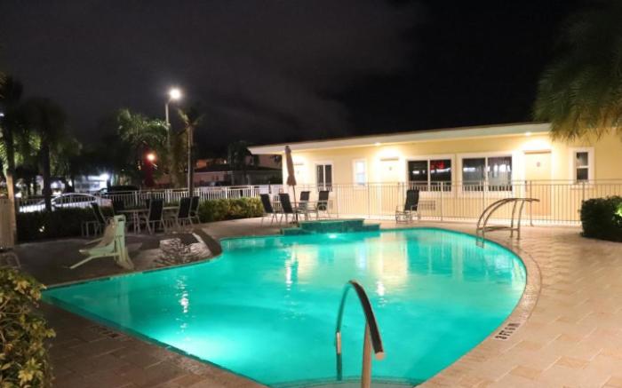 Curtis Inn & Suites
