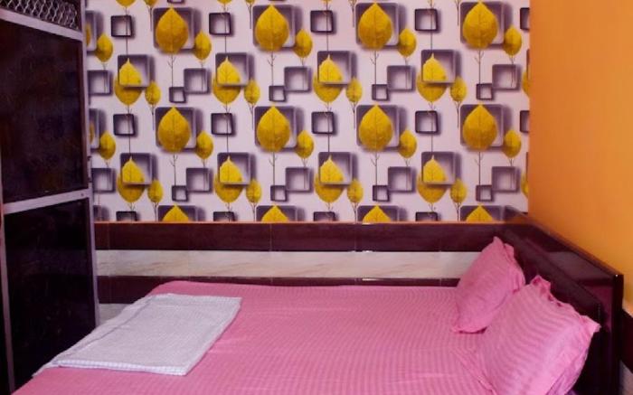 Goroomgo Raghunandan Guest House Near Ram Mandir Ayodhya
