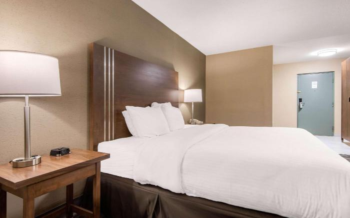 Quality Inn & Conference Centre