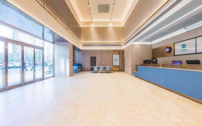 Hanting Hotel Nanchang West Railway Station Guobo Metro Station