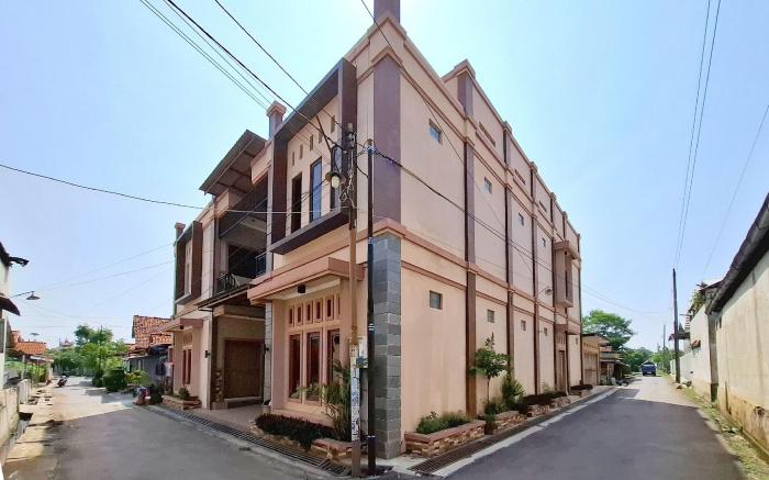 RedDoorz Syariah Near Exit Toll Pekalongan 2