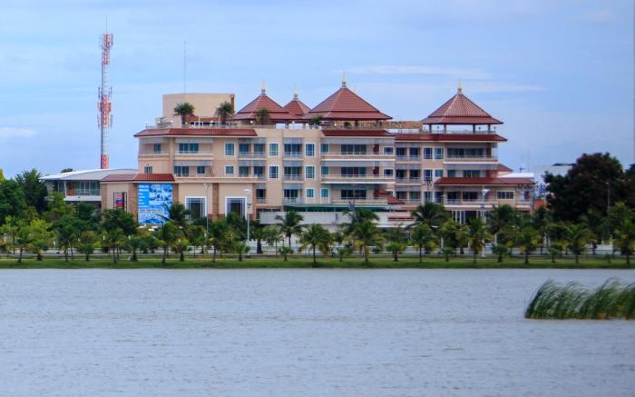Kwanruen Park Hotel