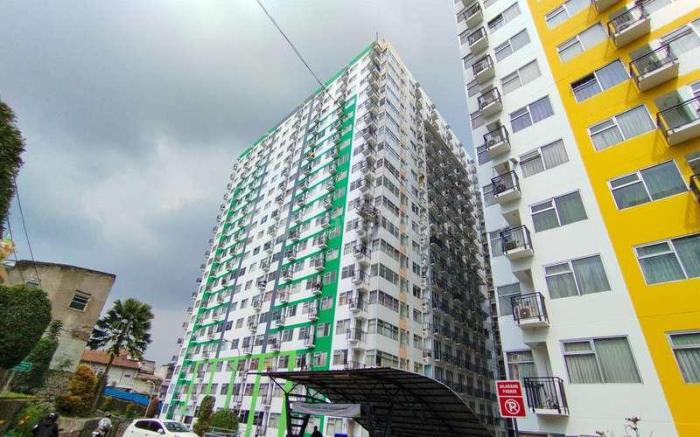 The Simple 2BR at Jarrdin Cihampelas By Travelio