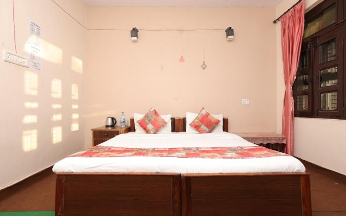 Goroomgo Adhya Inn Naukuchiyatal Bhimtal