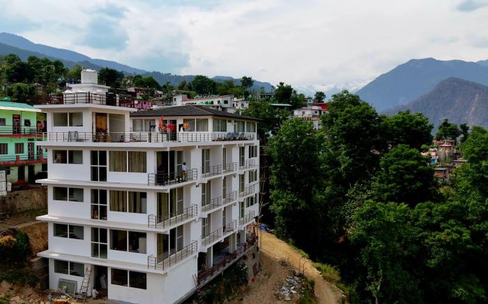 R. Narayan Pleasant Inn hotel
