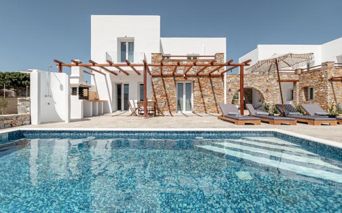 Villa Margarita with Private Pool and Sea View