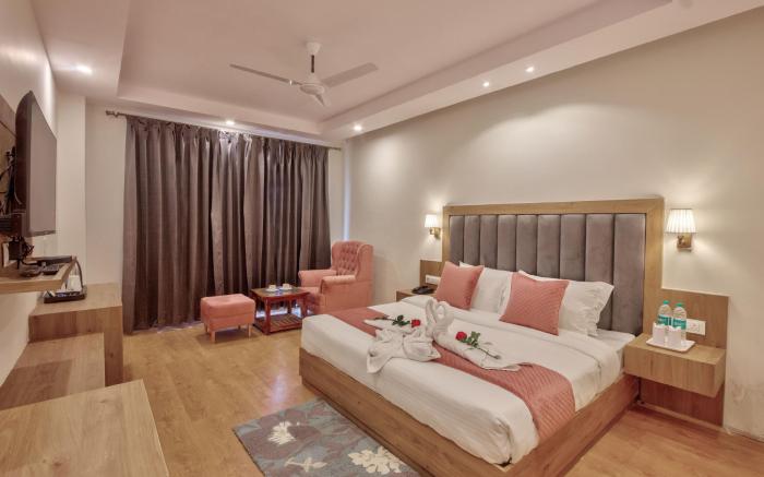 Hotel Tejas Manali by PTW Hotels