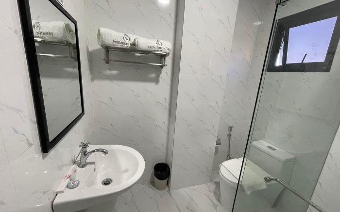 Urdaneta Premiére Hotel (Deluxe)