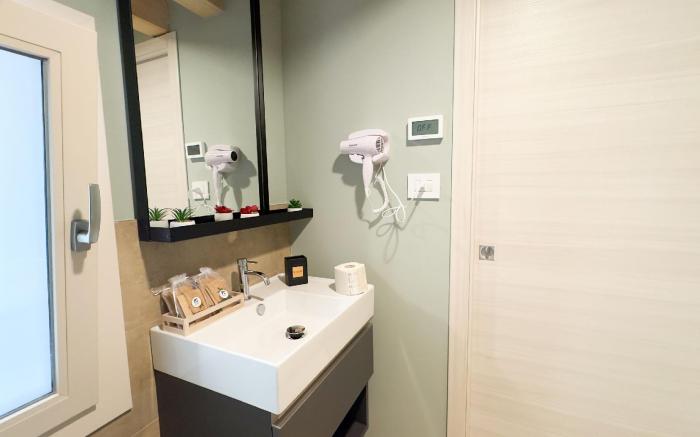 Graceful Apartments Paradise by Ca-Sa Check