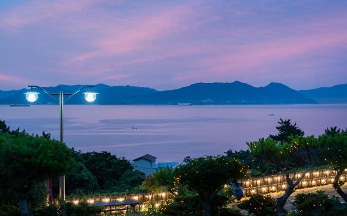 Yeosu falling in blue ocean view pension