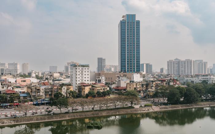 Lux Ngọc Khánh Lake Studio