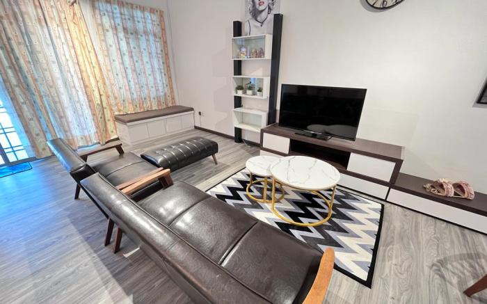 Youdi Homestay Nusa Bestari Bukit Indah @ Skudai 4BR 16+pax