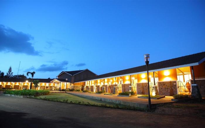 Fazlani Natures Nest- The Wellness Retreat