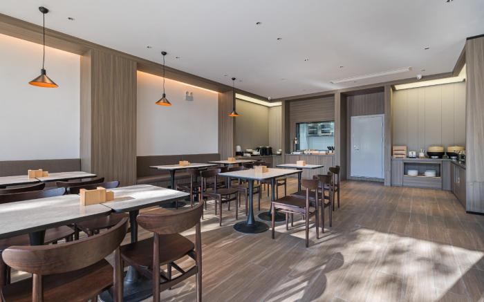 Hanting Hotel Suizhou Guangshui Binhe East Road