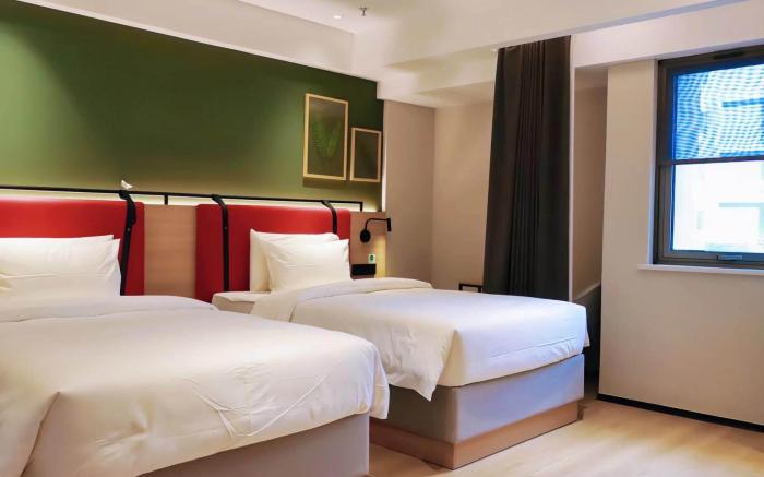 Campanile Hotel Shanghai Dishui Lake Ocean Park