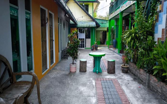 OYO 91012 Cenang Motel