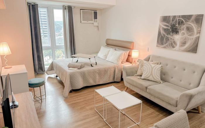 Abreeza Place Tower 2 (Wifi + Netflix)