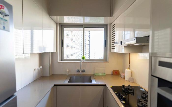 Ambient, Stylish 1bhk Apt in Hiranandani Powai
