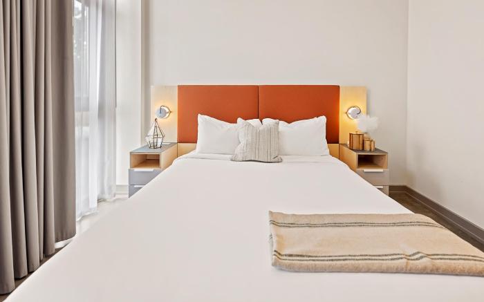 Placemakr Wedgewood-Houston