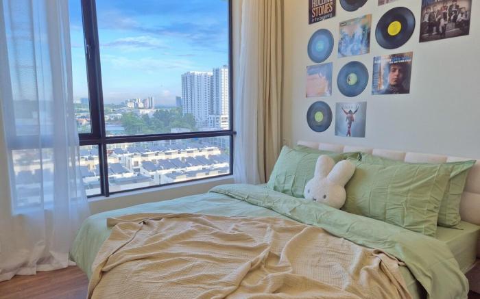 [Funky Pop Art Paradise] 3 Pax 2 BR close to Town.