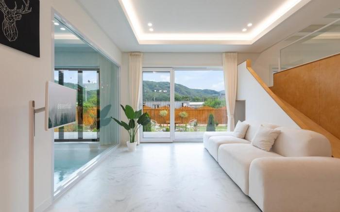 Gangneung Pool N Garden