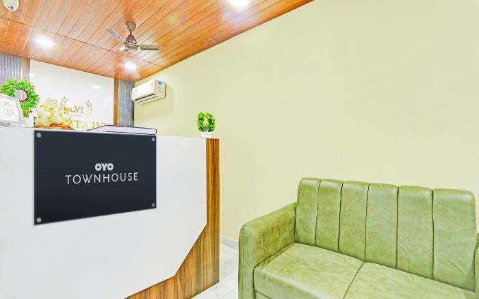 Super Townhouse La Vista Inn Grand Hotel