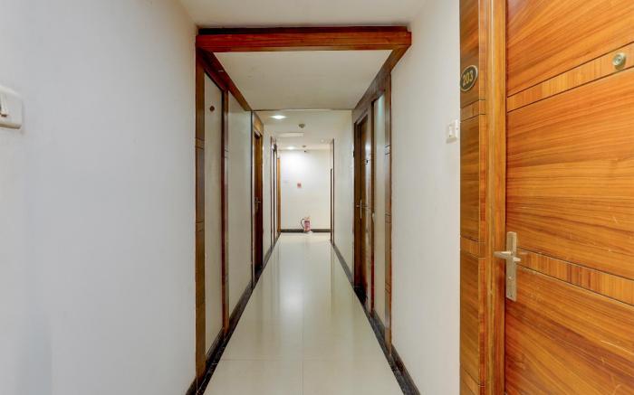 Super Townhouse Arcot Road Near Kauvery hospital
