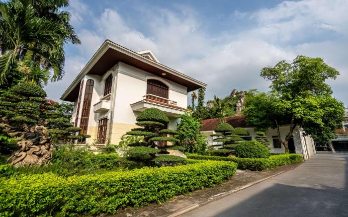 Vạn Xuân Royal Hotel