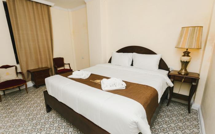 Le Luxe Boutique Hotel