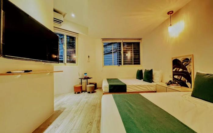 One room Apartment_LongShan Temple_Ximen_RoomA