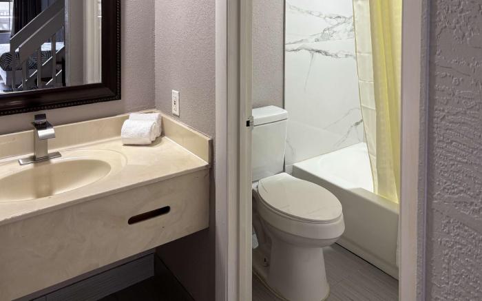 Motel 6 Tallahassee, FL – North Monroe